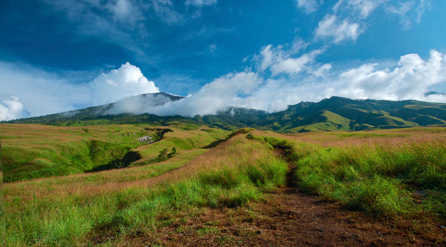 Sembalun Lawang village altitude 1300m under foot of mount Rinjani
