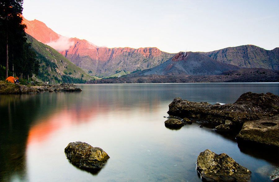Danau Segara Anak ketinggian 2000 m dpl - Taman Nasional Gunung Rinjani
