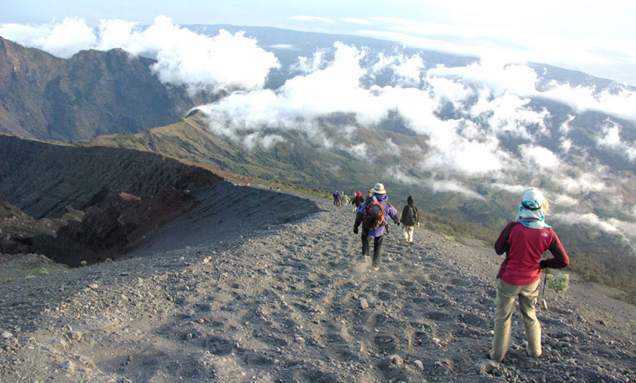 Mount Rinjani Summit 3726 m - Lombok Island Indonesia