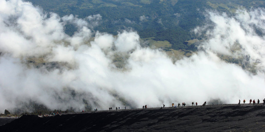 To go summit Mt Rinjani